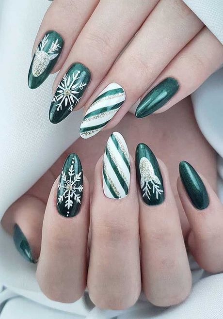 christmas-green-nail-designs-98_18 Modele de unghii verde de Crăciun