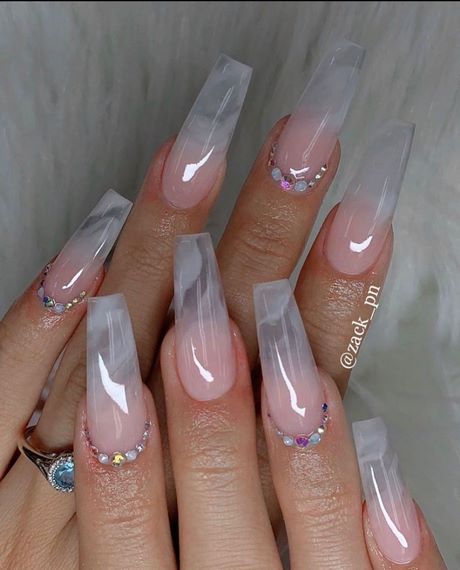 clear-tip-nail-designs-06_19 Modele de unghii clare