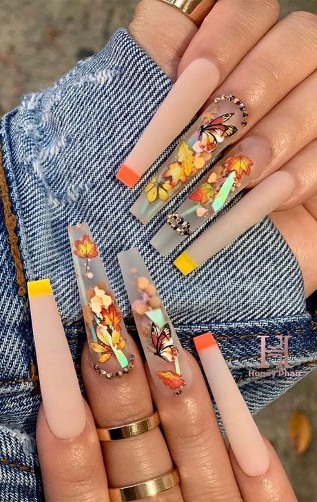 cute-acrylic-nail-designs-for-fall-72_15 Modele drăguțe de unghii acrilice pentru toamnă