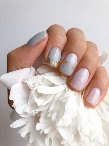 cute-nail-designs-with-white-polish-57 Modele drăguțe de unghii cu lac alb