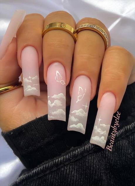 cute-nail-designs-with-white-polish-57_9 Modele drăguțe de unghii cu lac alb