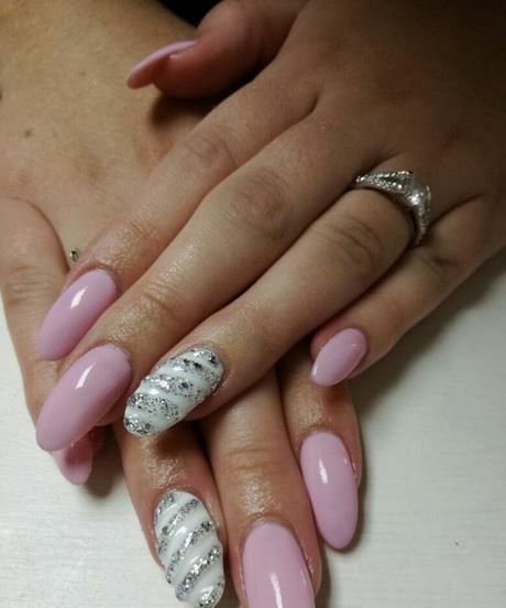 cute-ring-finger-nail-designs-75_9 Drăguț inel deget unghii modele