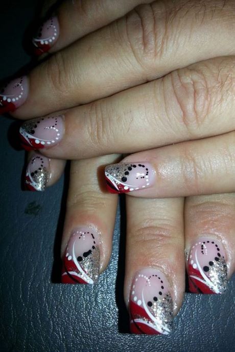 cute-valentines-day-nail-designs-86_4 Drăguț Ziua Îndrăgostiților modele de unghii