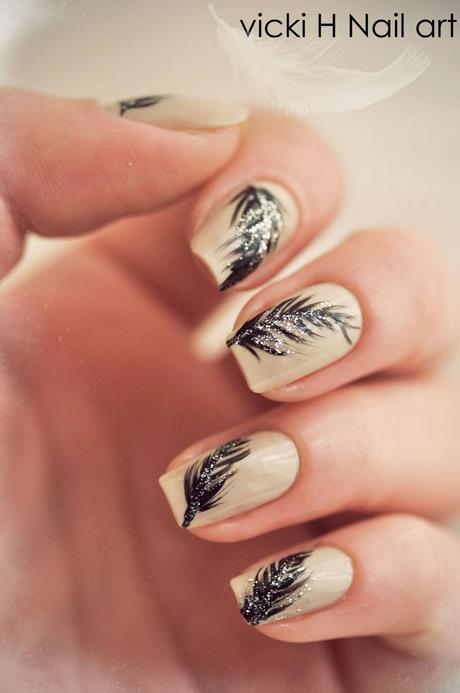 feather-toe-nail-design-74_18 Pene deget de la picior de design de unghii