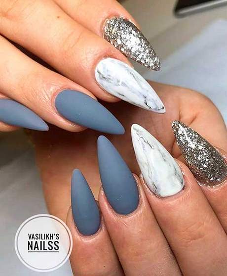 gray-and-silver-nail-designs-40_15 Modele de unghii gri și argint