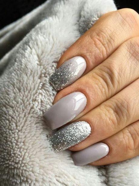 gray-and-silver-nail-designs-40_3 Modele de unghii gri și argint