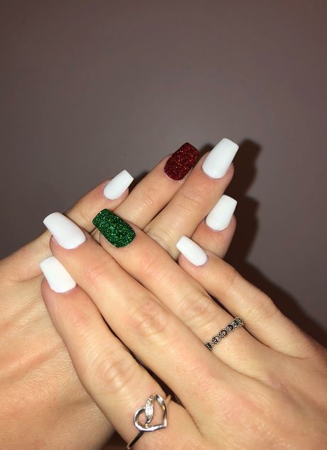 green-and-white-christmas-nails-71_18 Verde și alb cuie de Crăciun