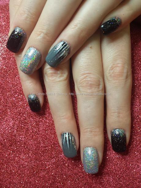 grey-and-silver-nail-art-65_10 Arta unghiilor gri și argintie