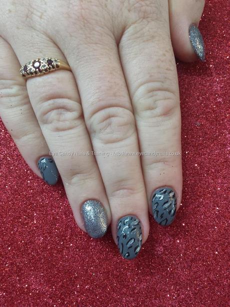 grey-leopard-print-nails-31_4 Unghii cu imprimeu leopard gri