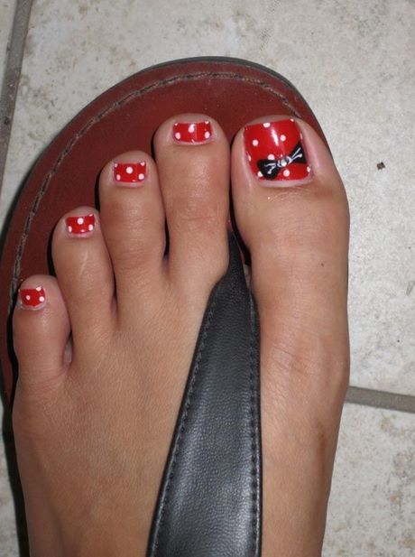 mickey-mouse-toe-nail-designs-96_7 Mickey mouse toe unghii modele