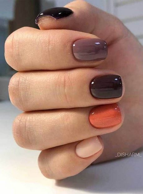 nail-colors-and-designs-for-fall-95_17 Culori și modele de unghii pentru toamnă