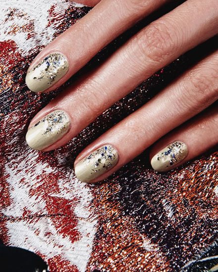 nail-colors-and-designs-for-fall-95_9 Culori și modele de unghii pentru toamnă