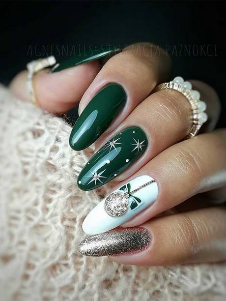 nail-designs-for-short-nails-christmas-89_16 Modele de unghii pentru unghii scurte Crăciun