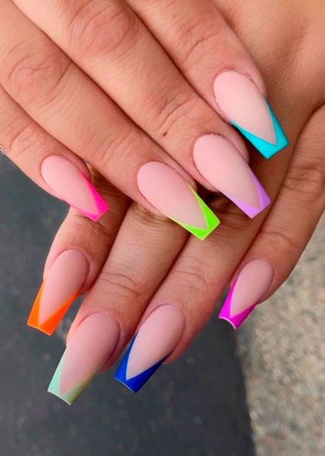 nail-designs-french-tip-with-color-27_5 Modele de unghii sfat francez cu culoare