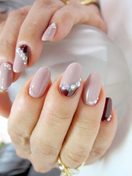 nail-designs-pictures-with-stones-47_10 Modele de unghii imagini cu pietre