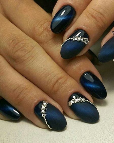 nail-designs-with-blue-nail-polish-67_17 Modele de unghii cu lac de unghii albastru