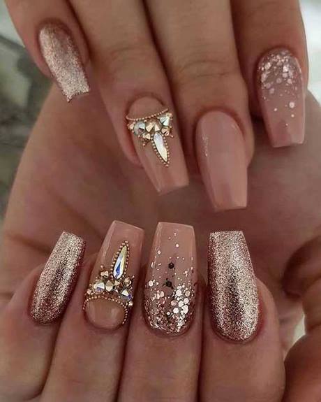 nail-designs-with-rhinestones-images-96_10 Modele de unghii cu imagini cu pietre