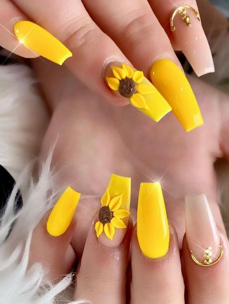 nail-designs-with-sunflowers-78_14 Modele de unghii cu floarea-soarelui