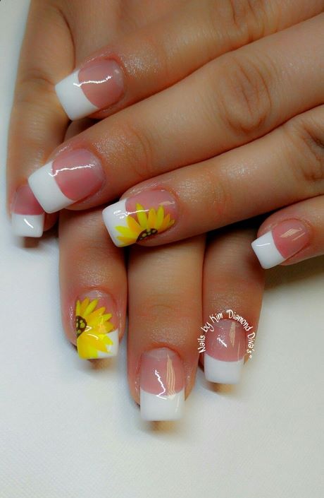 nail-designs-with-sunflowers-78_2 Modele de unghii cu floarea-soarelui