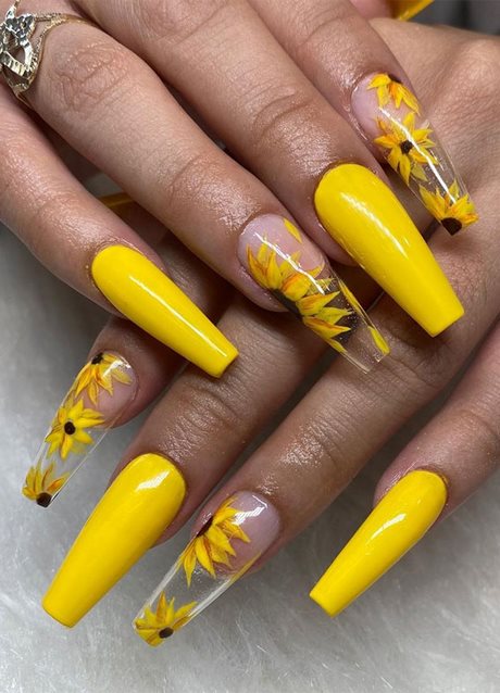 nail-designs-with-sunflowers-78_3 Modele de unghii cu floarea-soarelui