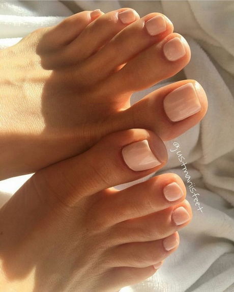 natural-toe-nail-designs-75 Modele naturale de unghii de la picioare