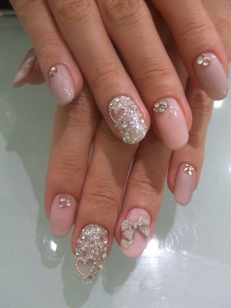 pink-nail-designs-with-rhinestones-88_5 Modele de unghii roz cu pietre