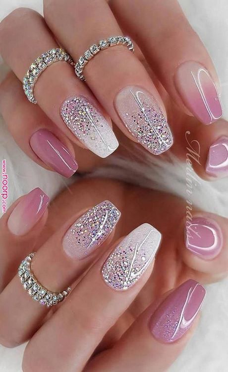pink-short-nail-designs-00_9 Modele de unghii scurte roz