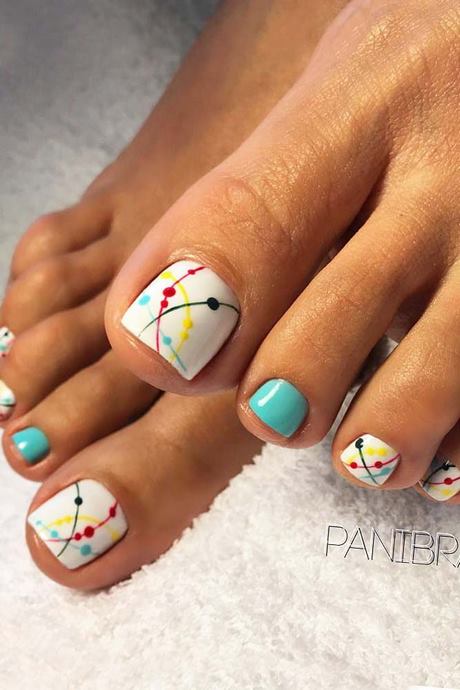 rainbow-toe-nail-designs-82_15 Modele de unghii Rainbow toe