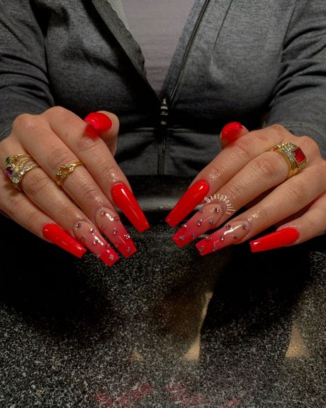 red-acrylic-nails-pinterest-55_17 Unghii acrilice roșii pinterest