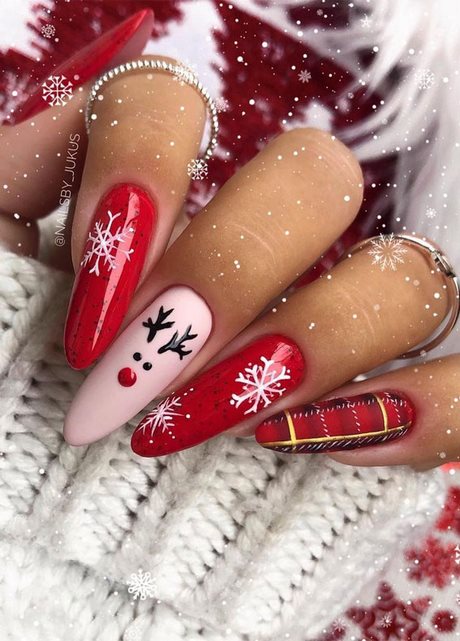 red-and-black-christmas-nail-designs-07_11 Modele de unghii de Crăciun roșu și negru
