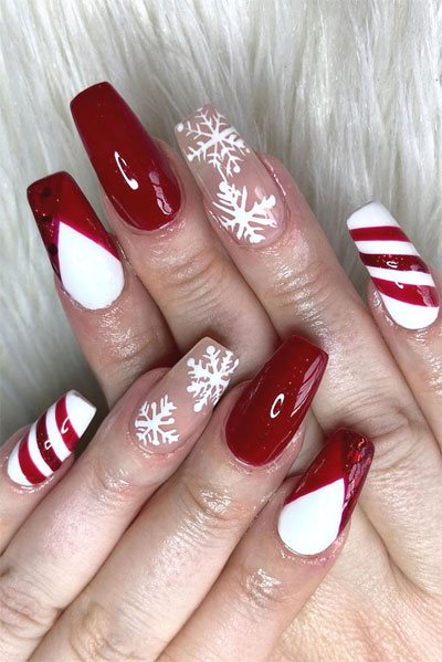 red-christmas-nails-with-snowflakes-86_3 Unghii roșii de Crăciun cu fulgi de zăpadă