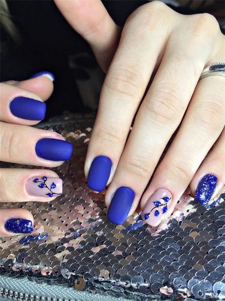 royal-blue-nail-art-designs-80_14 Modele de unghii albastre Regale