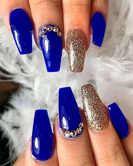 royal-blue-nail-art-designs-80_3 Modele de unghii albastre Regale