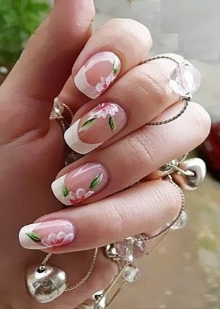 simple-floral-nail-designs-69_17 Modele simple de unghii florale