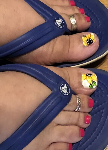 sunflower-toe-design-19_16 Floarea-soarelui deget de la picior de proiectare