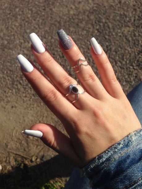tan-and-white-nail-designs-75_3 Modele de unghii Tan și alb