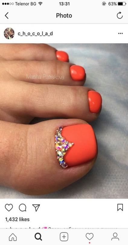 toe-nail-designs-with-gems-64_12 Modele de unghii cu pietre prețioase