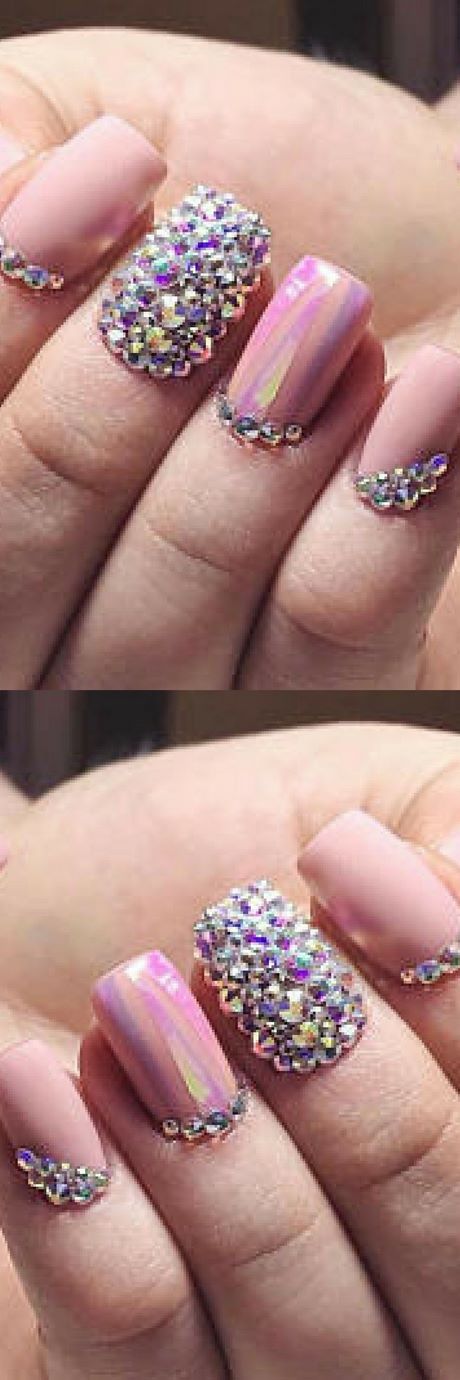 toe-nail-designs-with-gems-64_15 Modele de unghii cu pietre prețioase