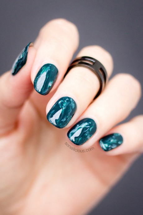 turquoise-marble-nails-12_4 Unghii de marmură turcoaz