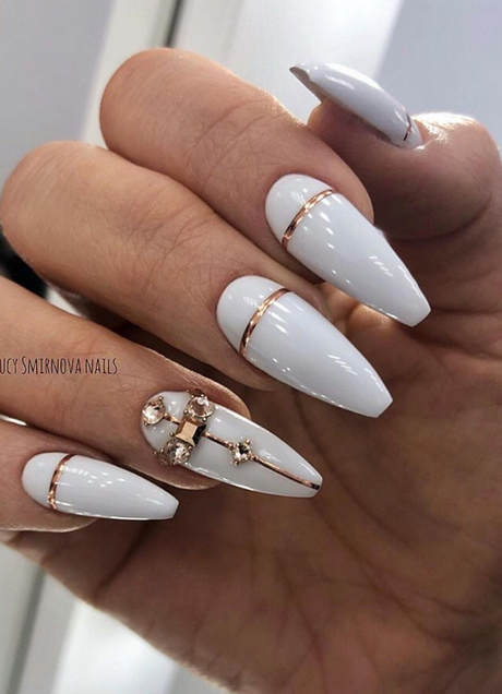 white-almond-nail-designs-64_2 Modele de unghii de migdale albe