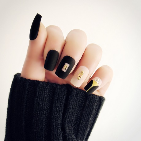 black-fake-nails-29_9 Unghii False negre