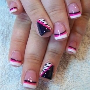 black-white-and-pink-nails-24_19 Unghiile alb - negru și roz
