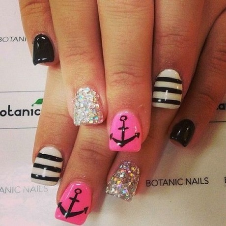 black-white-and-pink-nails-24_6 Unghiile alb - negru și roz