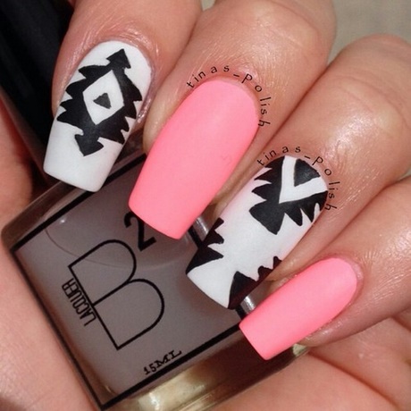 black-white-and-pink-nails-24_8 Unghiile alb - negru și roz