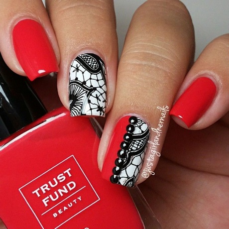 black-white-red-nails-79_7 Negru alb roșu cuie