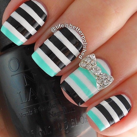 black-white-striped-nails-88_9 Negru alb cu dungi unghii