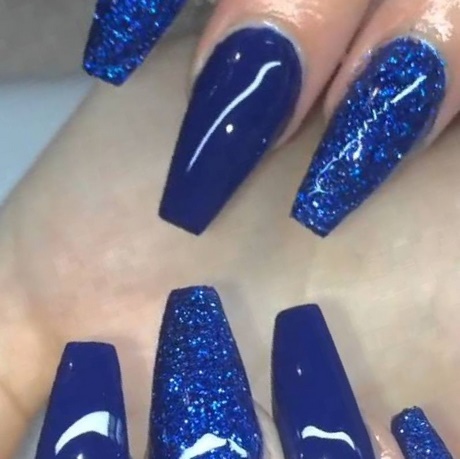 blue-acrylic-nails-01_20 Unghii acrilice albastre