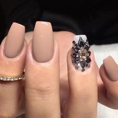 cream-nail-designs-50_6 Modele de unghii cremă
