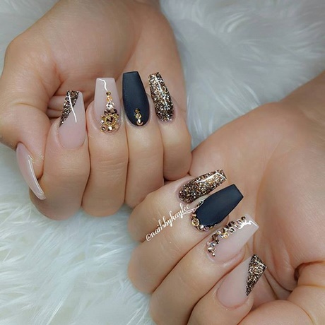 cute-black-nail-art-91_5 Drăguț negru nail art