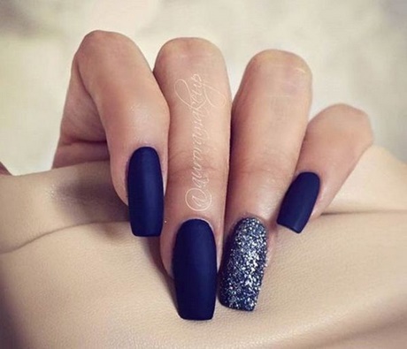 dark-blue-acrylic-nails-58_7 Unghii acrilice Albastru închis